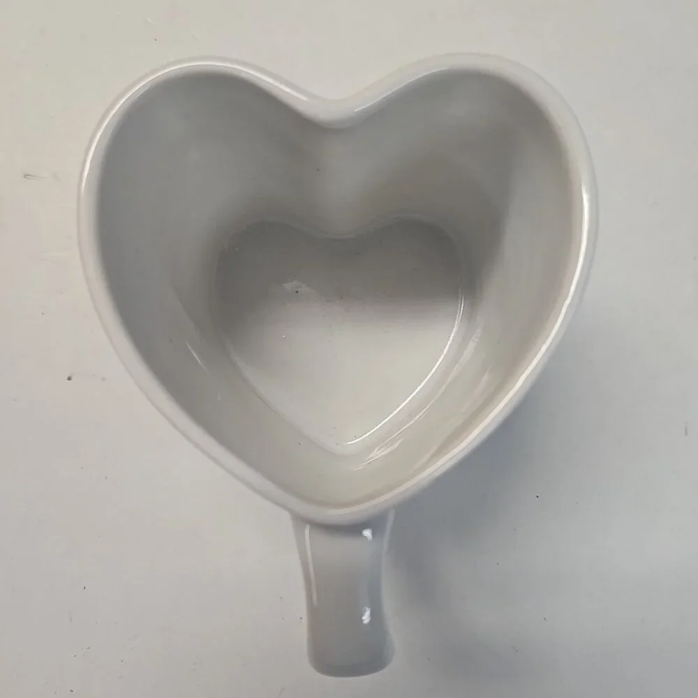 Essen Haus German Restaurant Heart Shaped Coffee Mug Madison Wisconsin
